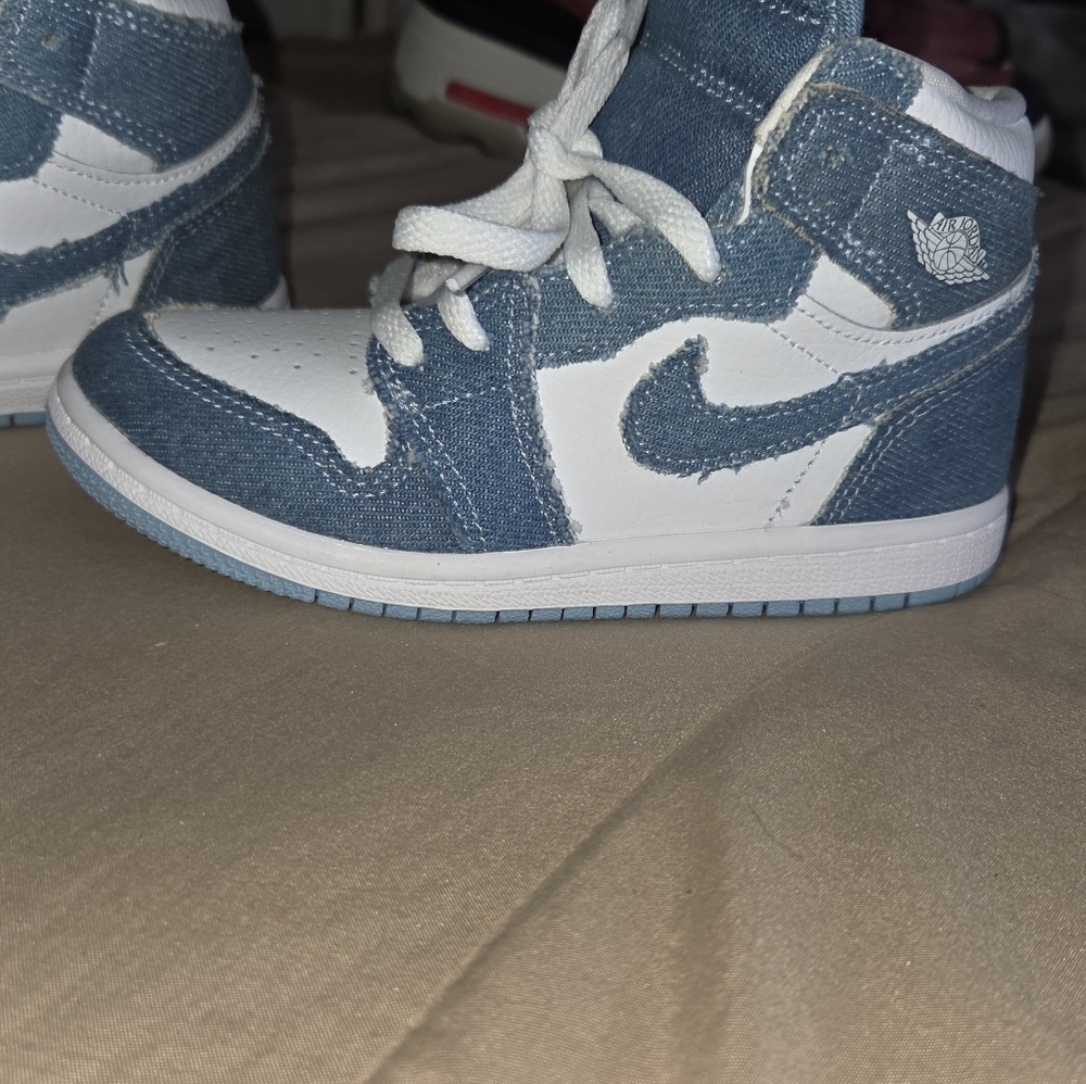 Jordan - Picture 2 of 7